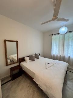 Cozy Villa with hill and forest views - 9