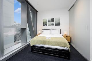 Modern CBD 2BR Free Gym & Pool Walk Everywhere - 2