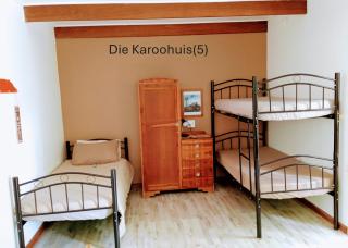 Groendraai PetFriendly SelfCatering Accommodation, Die Karoohuis, Die Wijnhuis and Die Vinknes - 6