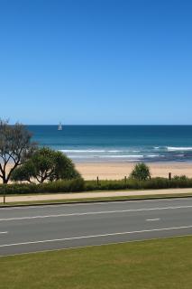 Beachfront Penthouse With Uninterrupted Ocean Views - 9