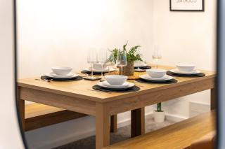 Modern 3-Bed Near Roundhay Park - 8