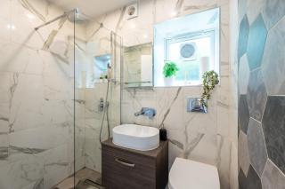 Modern 3-Bed Near Roundhay Park - 1