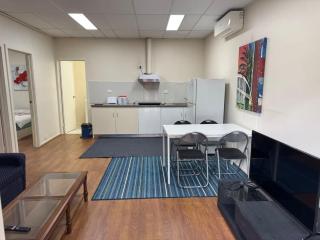 MetaWise Charming Retreat at Huntingdale E4 - 7