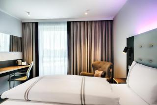 Premier Inn Lübeck City Centre - 0