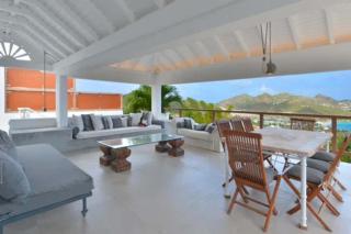 Oceanview Villa with Four King Bedrooms - 9
