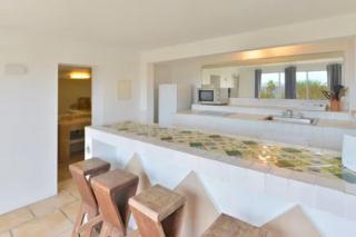 Oceanview Villa with Four King Bedrooms - 1