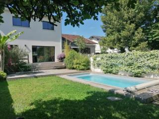 Maison de famille à Bordeaux - Piscine chauffée - 0