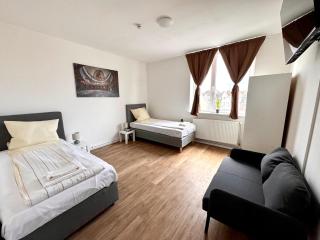 2 Zimmer Unterkunft in Zentraler Lage Wasbeker Str - 6