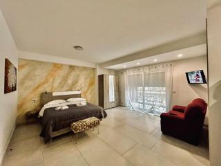 Aqua Marine B&B - Rooms and Apartments - 9