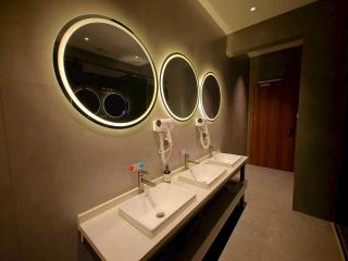 Dengba Inn Huijin Road Metro Station Branch - 7