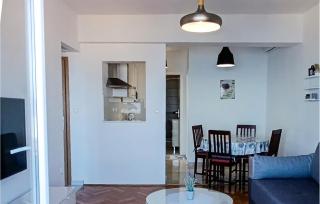 2 Bedroom Amazing Apartment In Podgora - 3