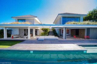 Refined Oceanview Escape For Six Guests - 0