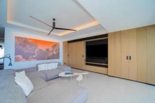 Refined Oceanview Escape For Six Guests - 3