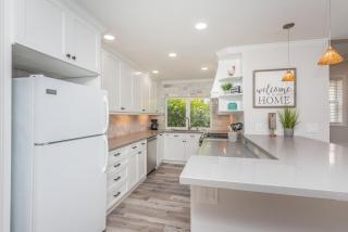 Seaside Retreat BRAND NEW LISTING! - 4