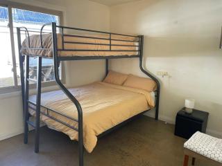 One Mile Bridge - Off Grid Stays - 7