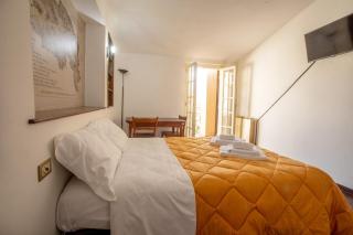 Piazza Grande-Giallo Cremisi - 8