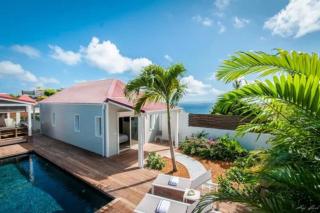 Charming Pointe Milou Villa With Pool - 0