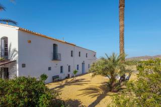 Stunning 18th century cortijo with 2 private pools sleeps 12 - 9