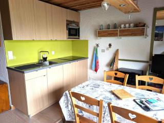 Charmant appartement avec balcon et parking à La Clusaz - FR-1-459-98 - 1