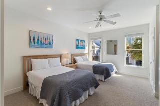 GP101: 101 Grand Pavilion - 6