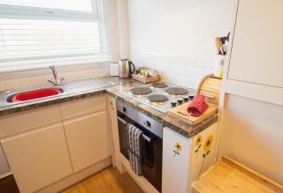 Pebbles Apartment By Air Premier - 5