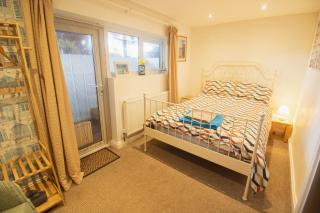 Pebbles Apartment By Air Premier - 4