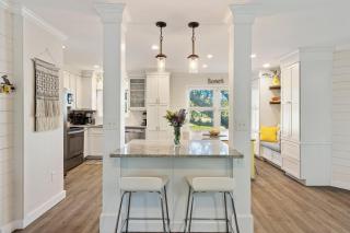 PB48: 48 Pelican Bay - 8