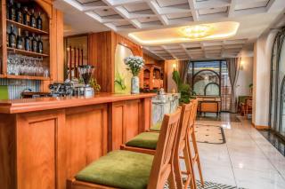 Sunholic HCM Airport Hotel - 0