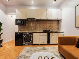 Luxury Aesthetic One Bedroom Apartment Lekki Phase 1 - 6