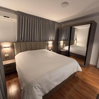 Al-Farouq Suites - 2