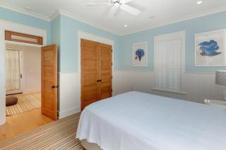 FH222: 222 Fish Hawk - 3