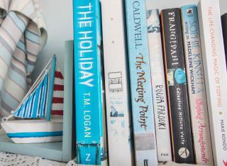 Serenity "your calm seafront retreat" By Air Premier - 1