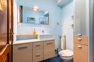 Hostdomus - City Center Apartment - 6