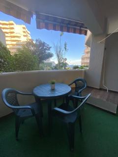 Acojedor Estudio En Benal Beach - 6