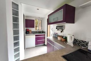 Bright apartment with terrace near the beach - 5