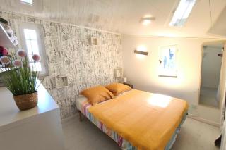 Bright apartment with terrace near the beach - 2