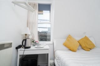 Russel Square Rooms - 5