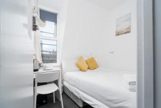 Russel Square Rooms - 3