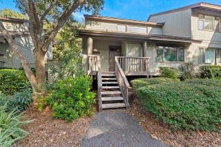 FWO1386: 1386 Fairway Oaks - 6