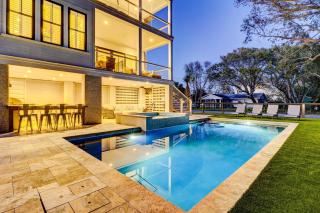 AV3-39: 3 39th Avenue - 7