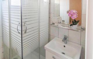 Awesome Apartment In Hvar With Swimming Pool - 6