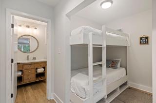 SG7C: 7C Seagrove Villa - 5