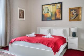 Vary Vista Apartment by Rentez - 8