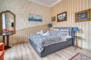 Vary Vista Apartment - 2