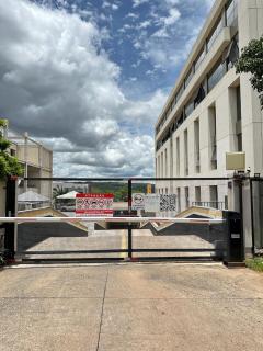 Flat aconchegante - Perto de Tudo - Vista Livre - Estacionamento privativo e Portaria 24h - Wi-Fi 600mbps - 2