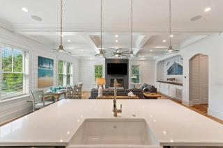 HN2307: 2307 Hartnett Blvd. - 8