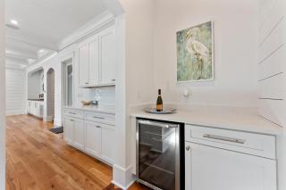 HN2307: 2307 Hartnett Blvd. - 7