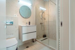 Ivory by Blvd 25B4 - Premium Studio with Garden View - 7