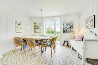 Skipper House With Views Of The North Sea - 7