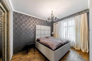 2 BR Designer Apartment in Old Town - 5